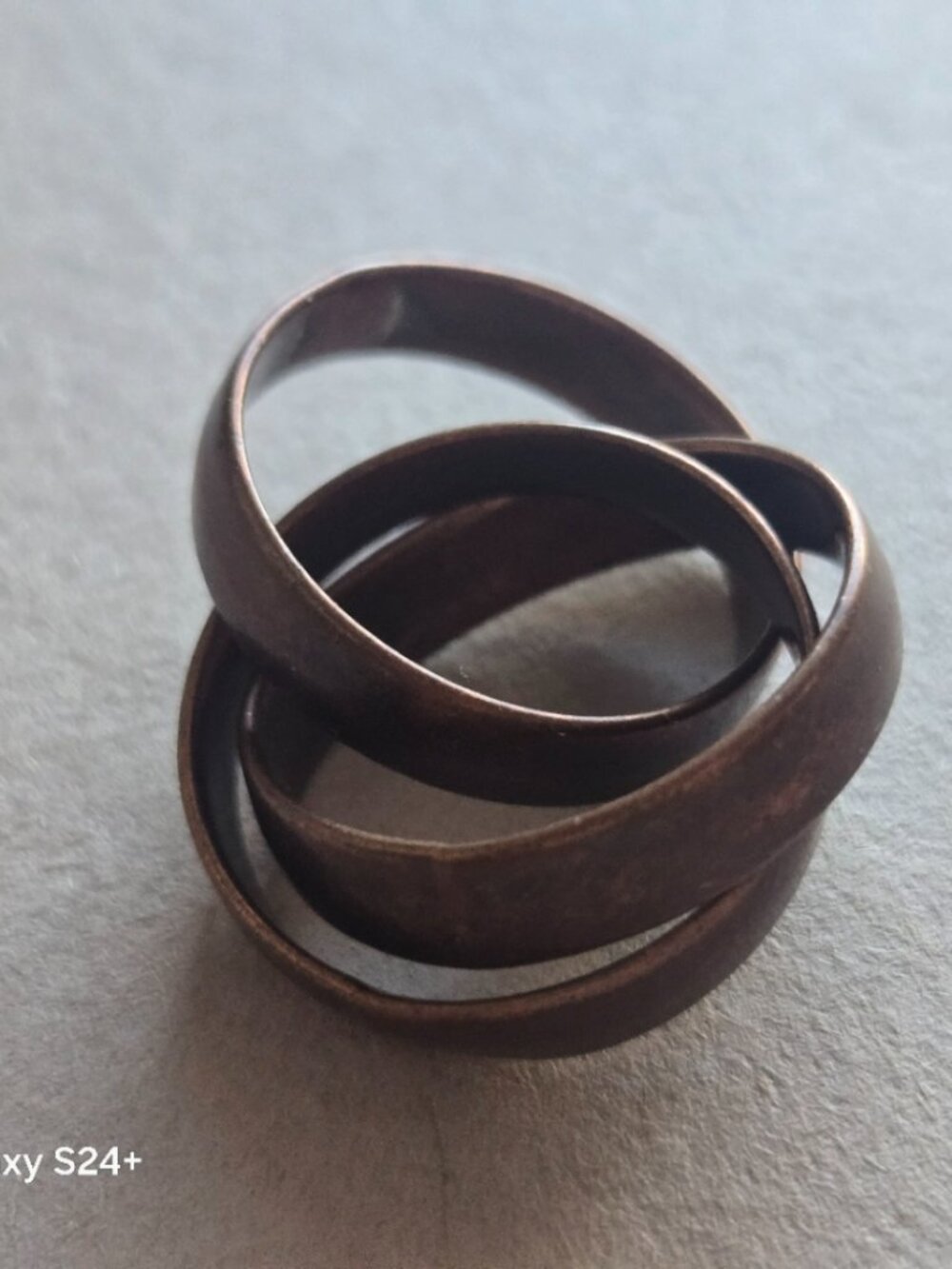 Copper Triple Interlocking Rolling Ring - Picture 3 of 5